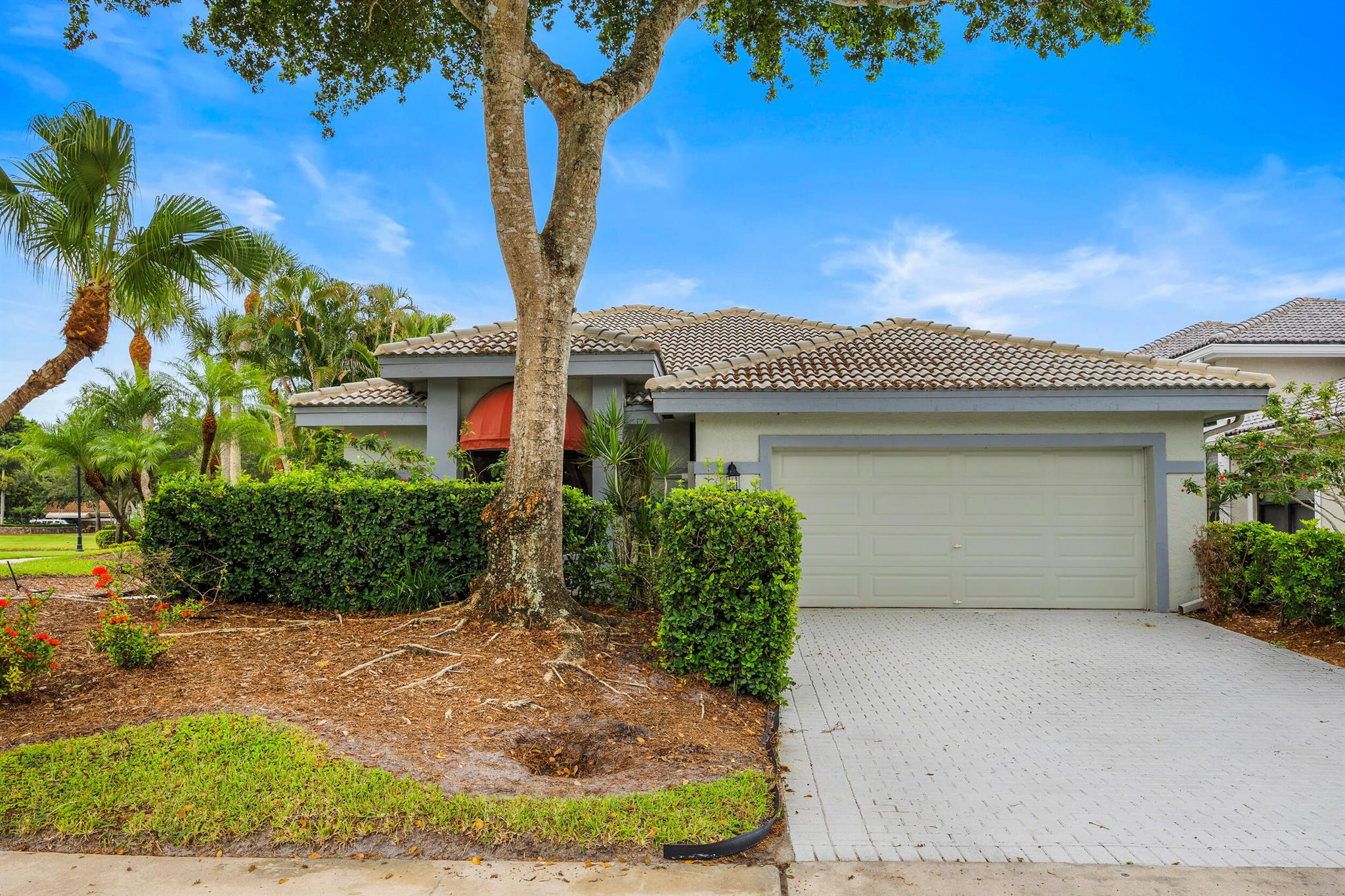 10128 Spyglass Way