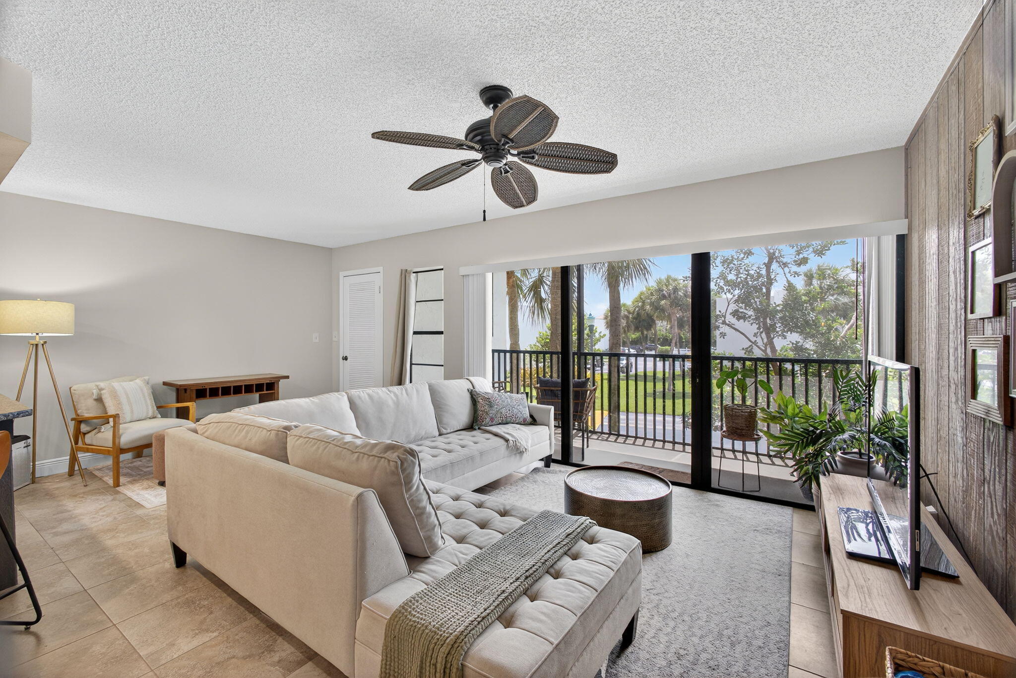 1605 S Us Hwy 1 #202v6 Jupiter, FL 33477