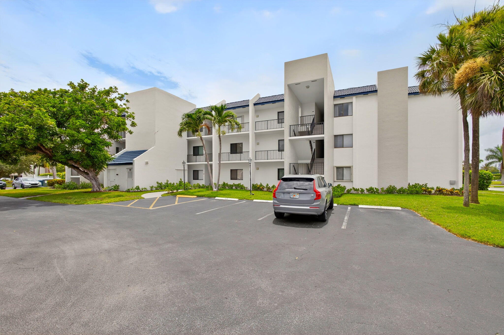 1605 S Us Hwy 1 #202v6 Jupiter, FL 33477