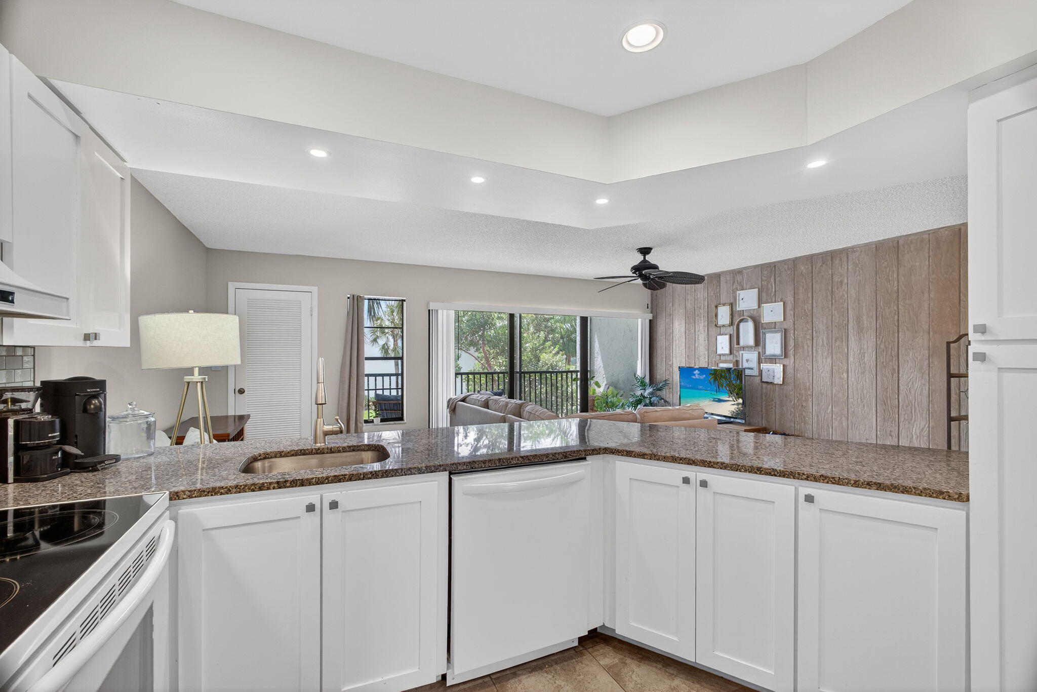 1605 S Us Hwy 1 #202v6 Jupiter, FL 33477