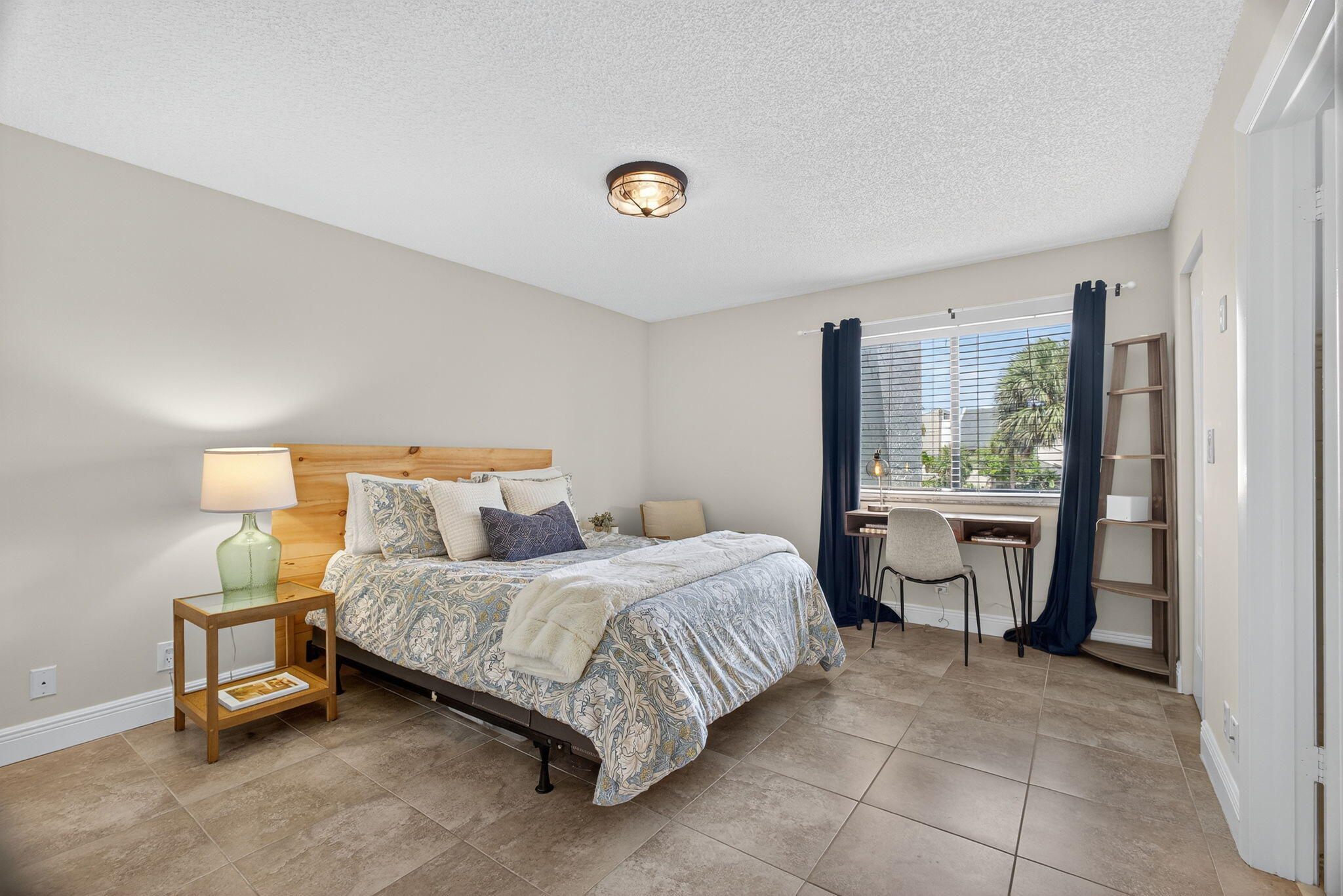 1605 S Us Hwy 1 #202v6 Jupiter, FL 33477