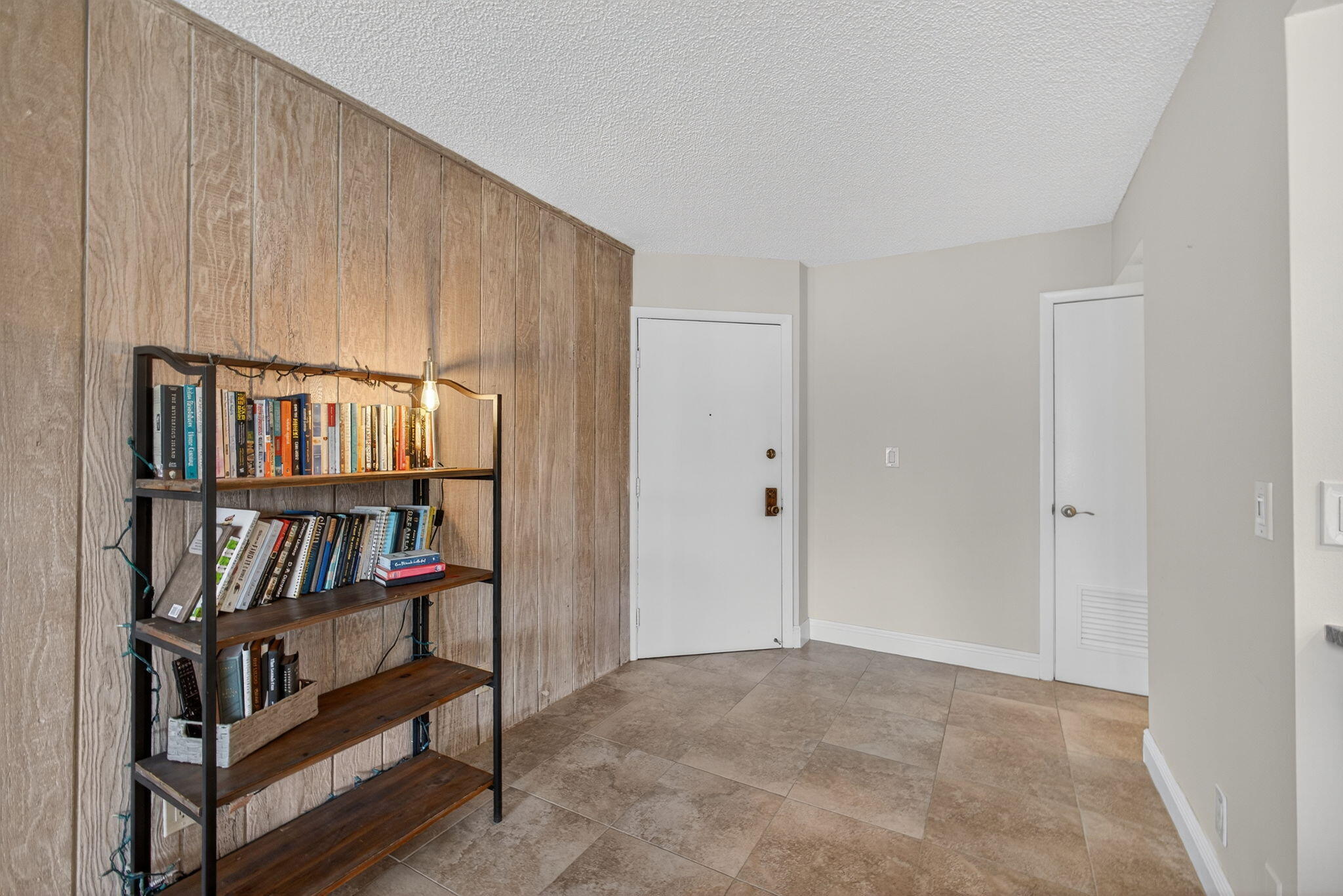 1605 S Us Hwy 1 #202v6 Jupiter, FL 33477