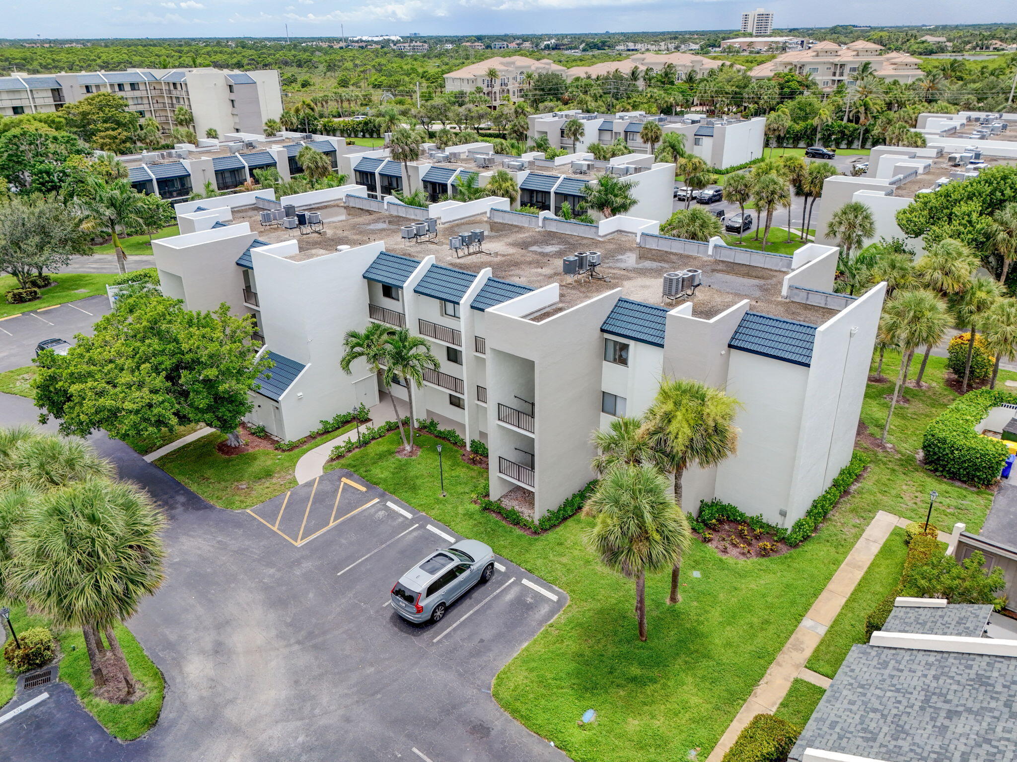 1605 S Us Hwy 1 #202v6 Jupiter, FL 33477