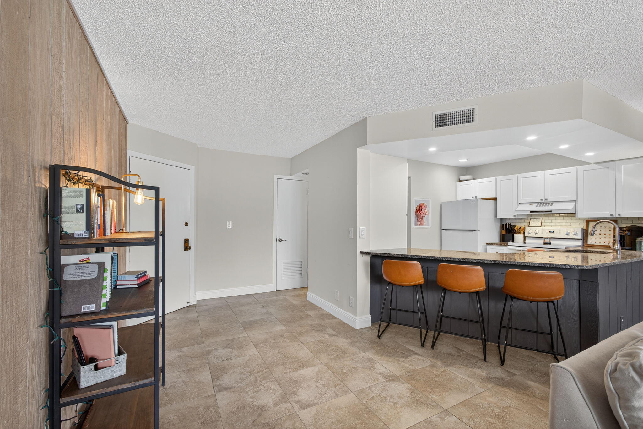 1605 S Us Hwy 1 #202v6 Jupiter, FL 33477