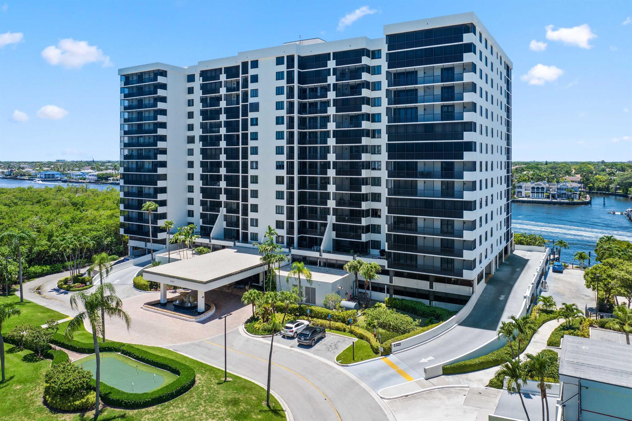 3420 S Ocean Blvd #15p
