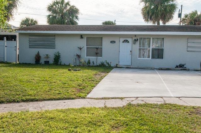 1545 S 24th Ct