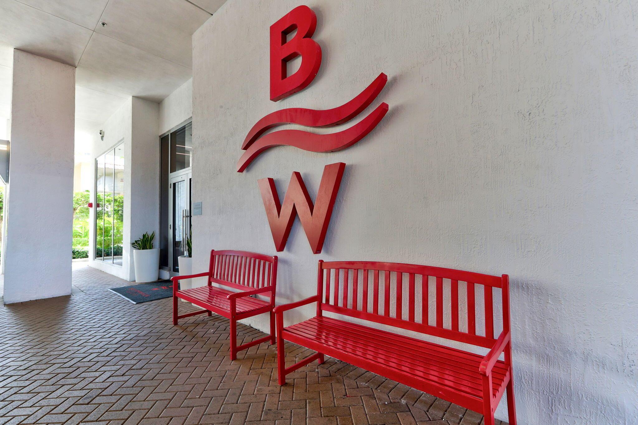 image Beachwalk Condominium103
