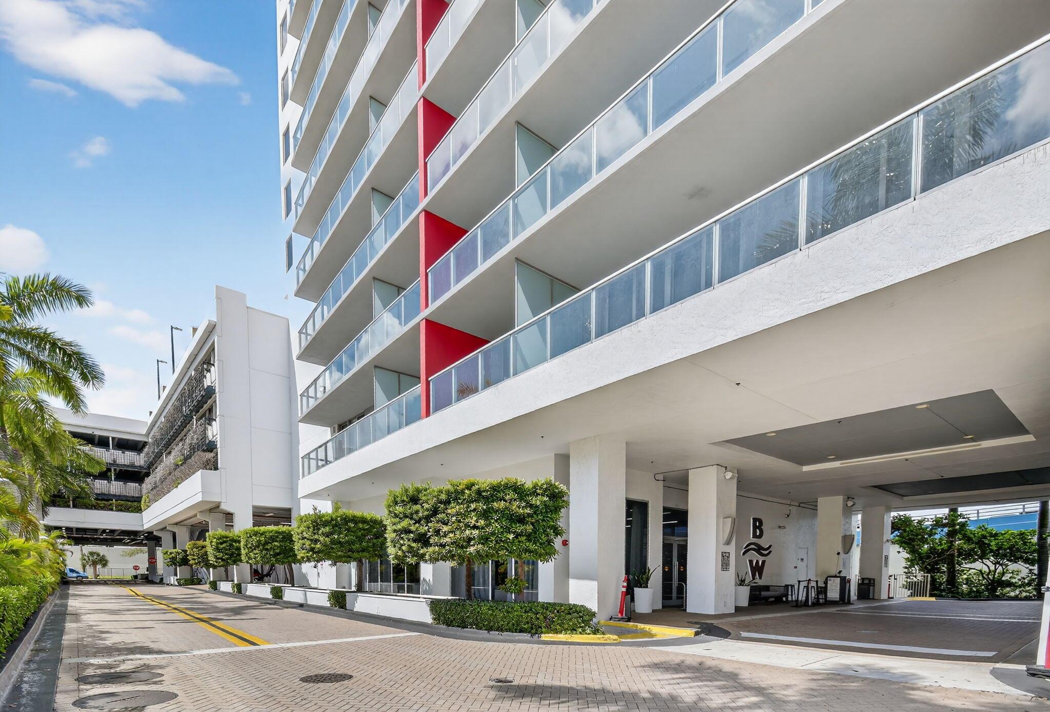 image Beachwalk Condominium104