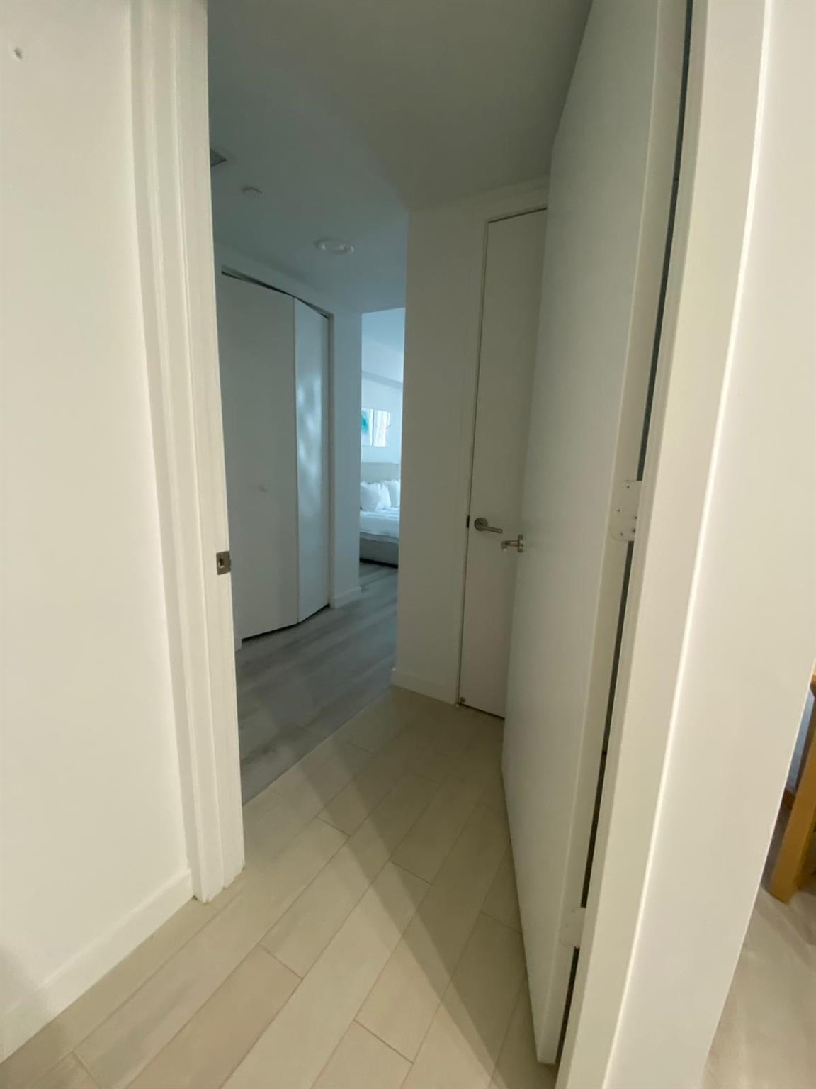 image Beachwalk Condominium12
