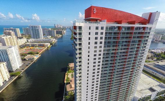 image Beachwalk Condominium1