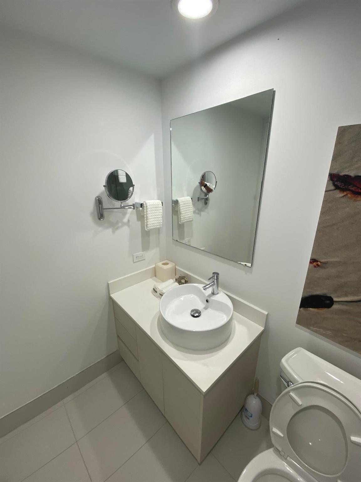 image Beachwalk Condominium22