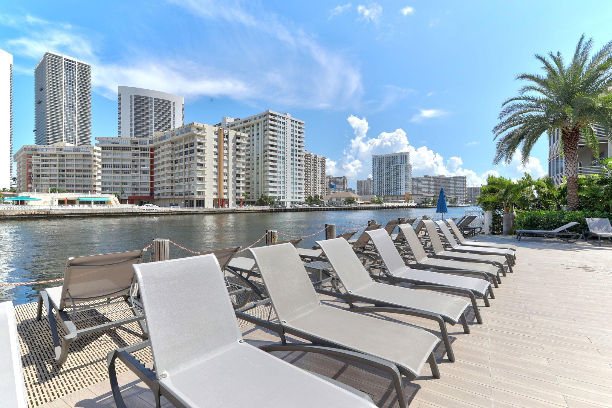 image Beachwalk Condominium49