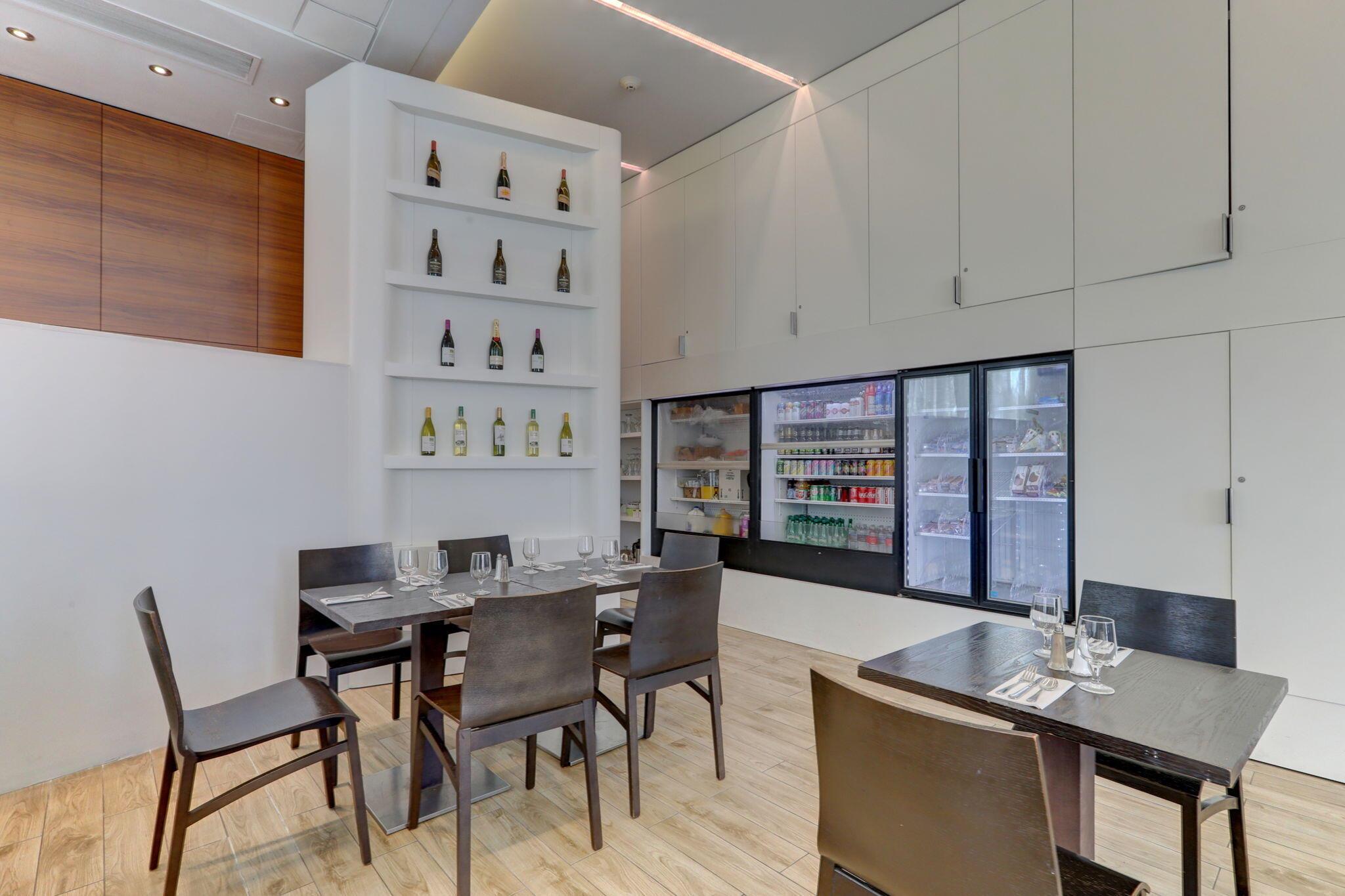 image Beachwalk Condominium59