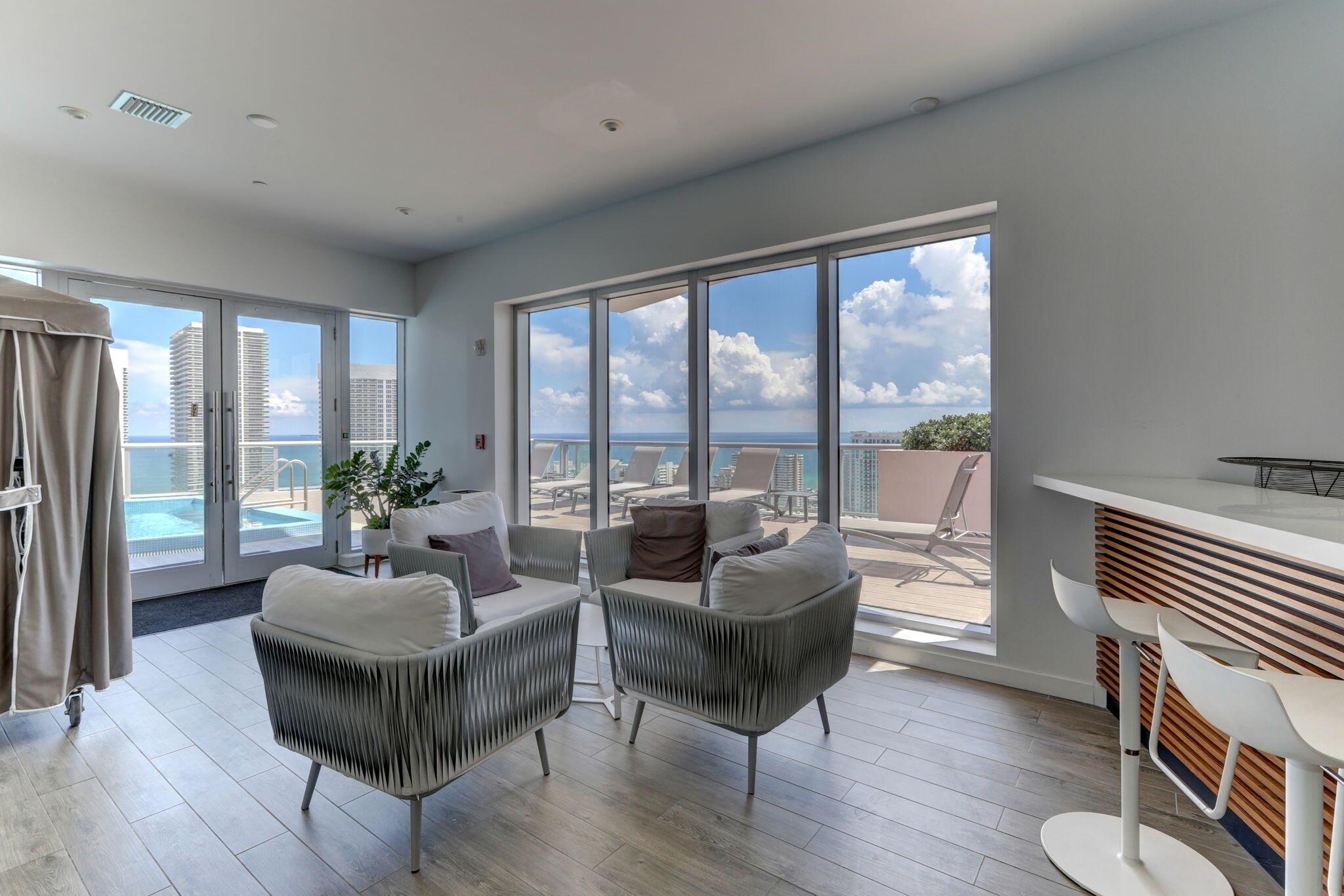 image Beachwalk Condominium62