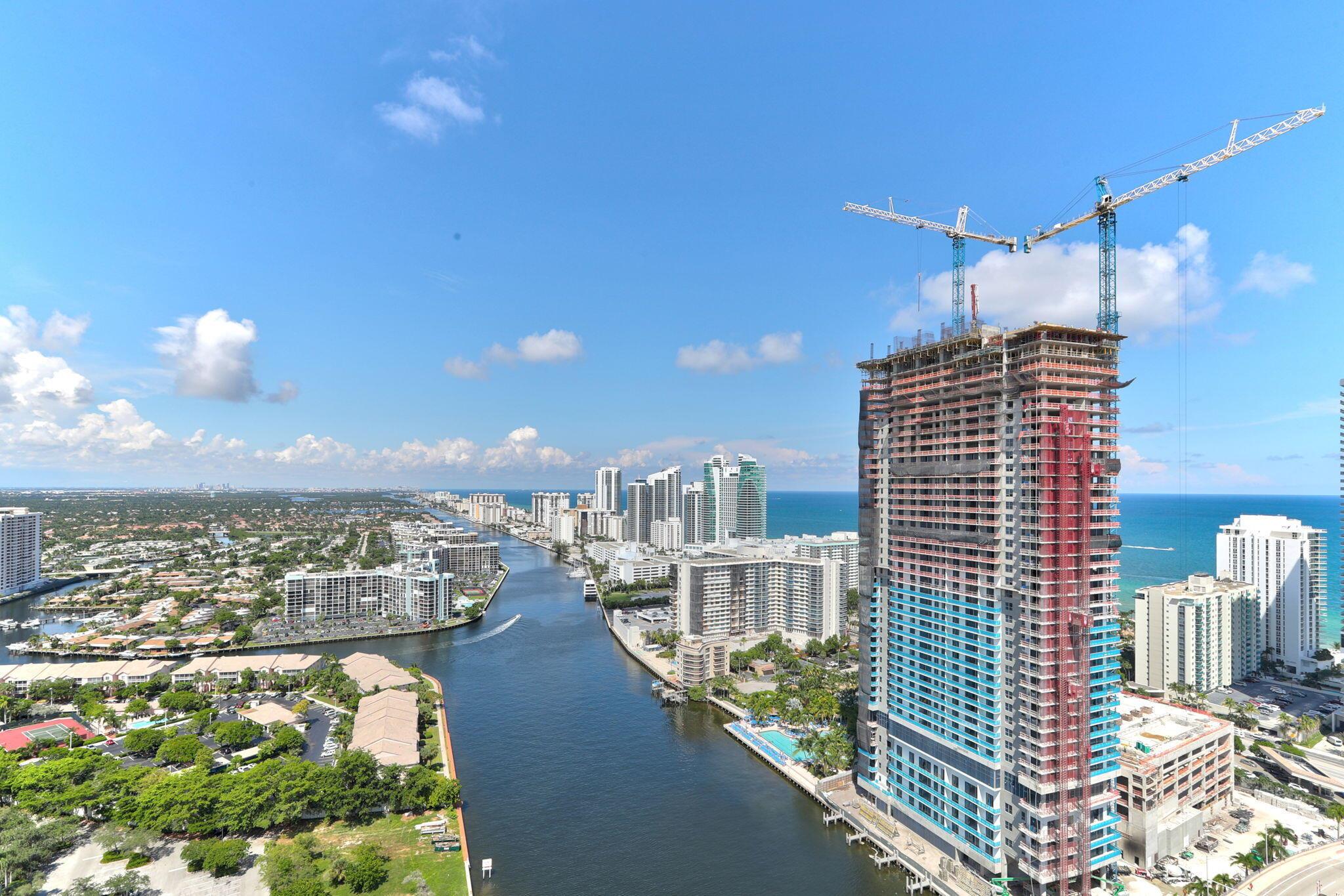 image Beachwalk Condominium97