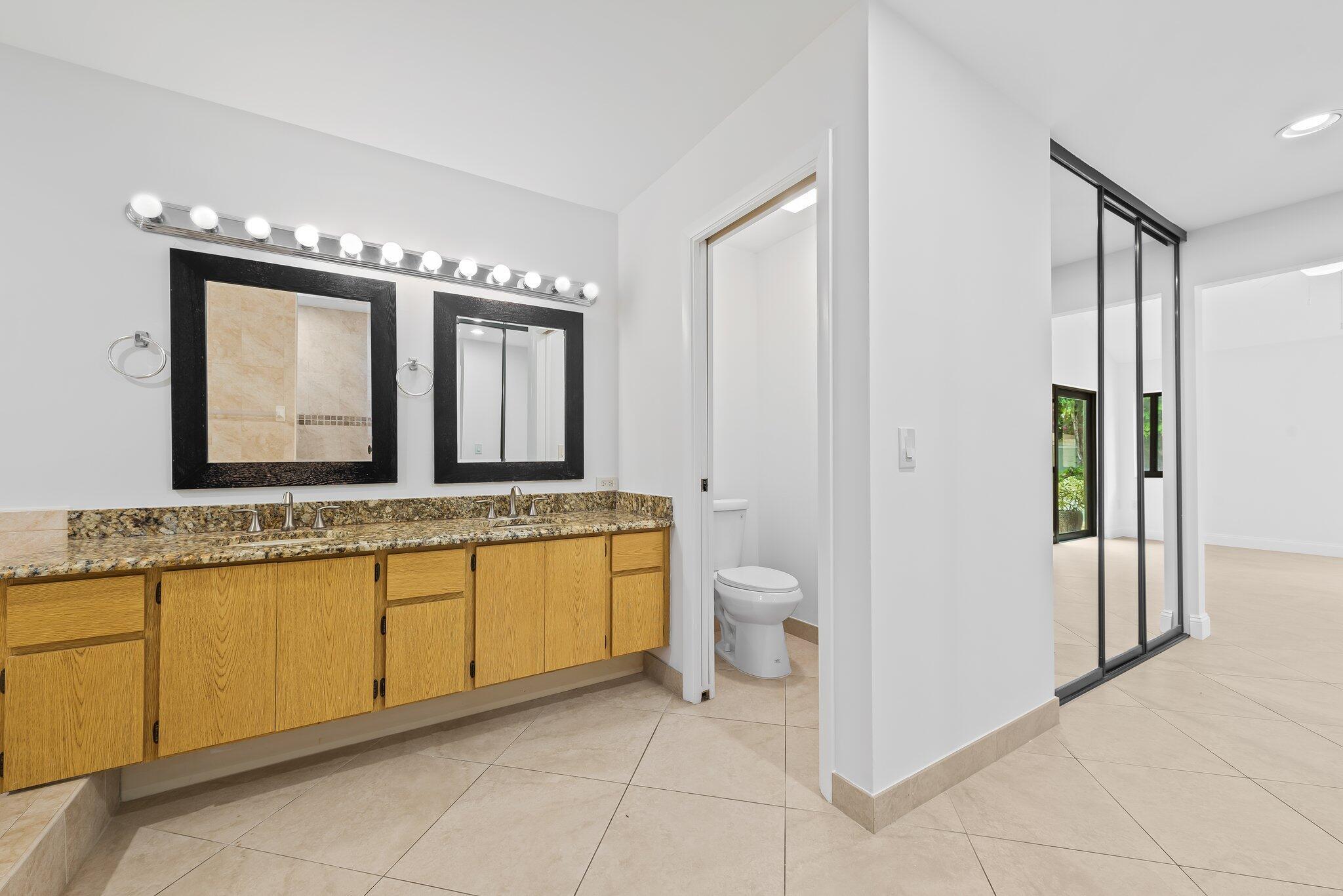 141 Sand Pine Dr Jupiter, FL 33477