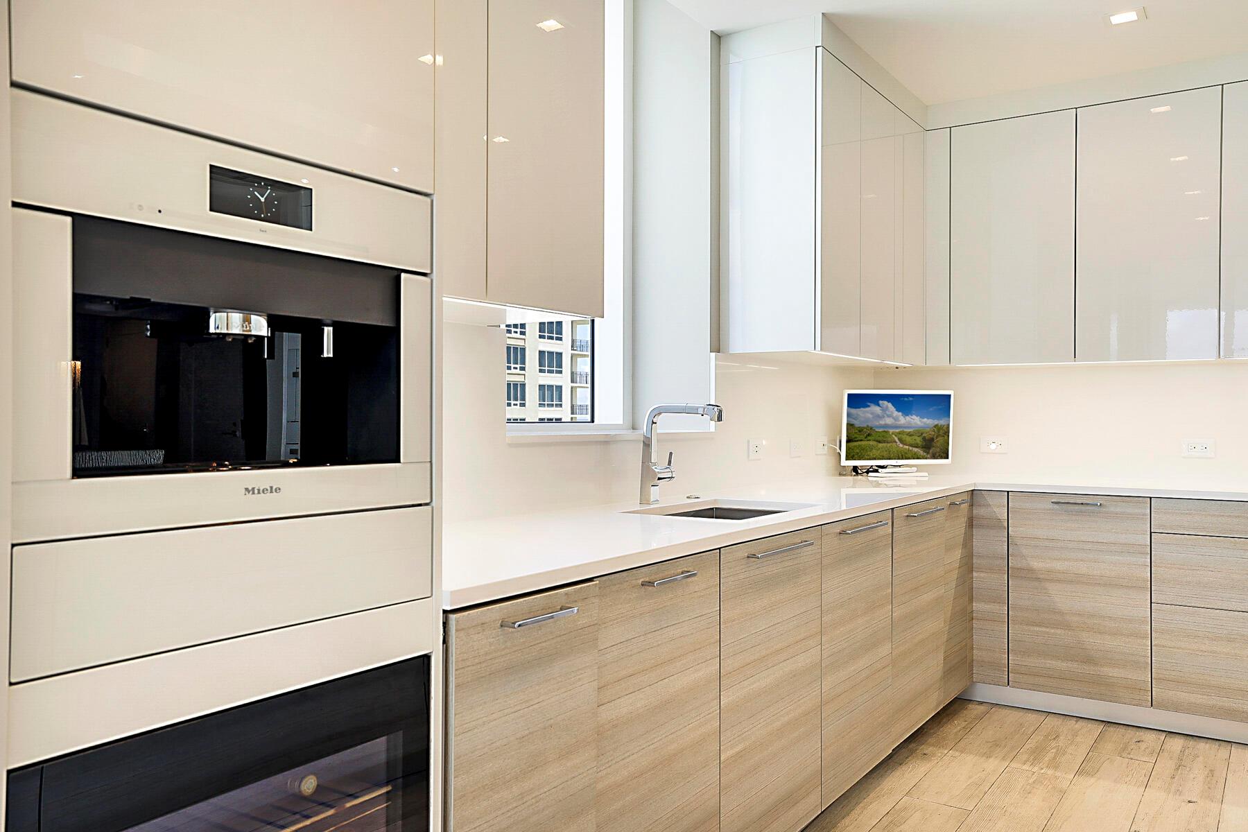 3730 N Ocean Dr #15c Singer Island, FL 33404