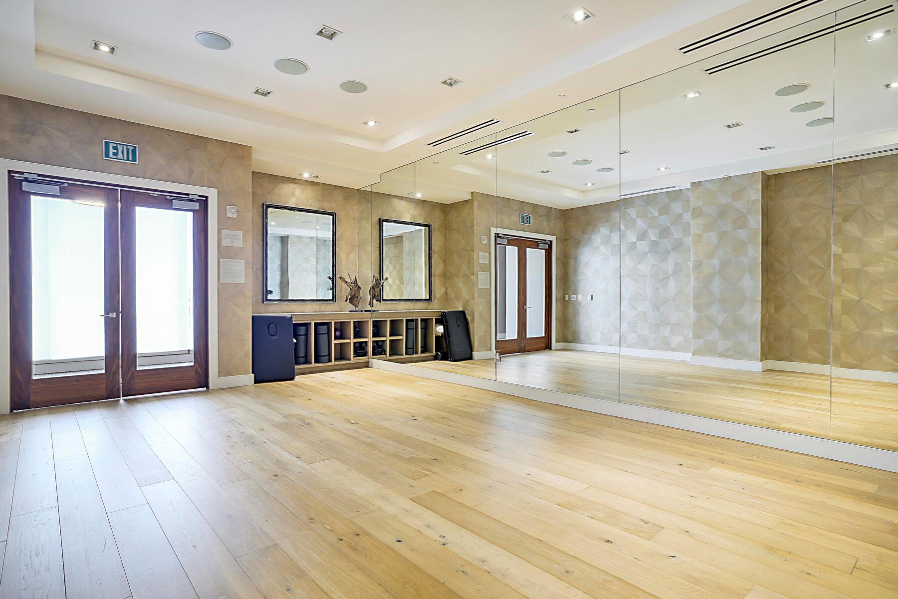 3730 N Ocean Dr #15c Singer Island, FL 33404