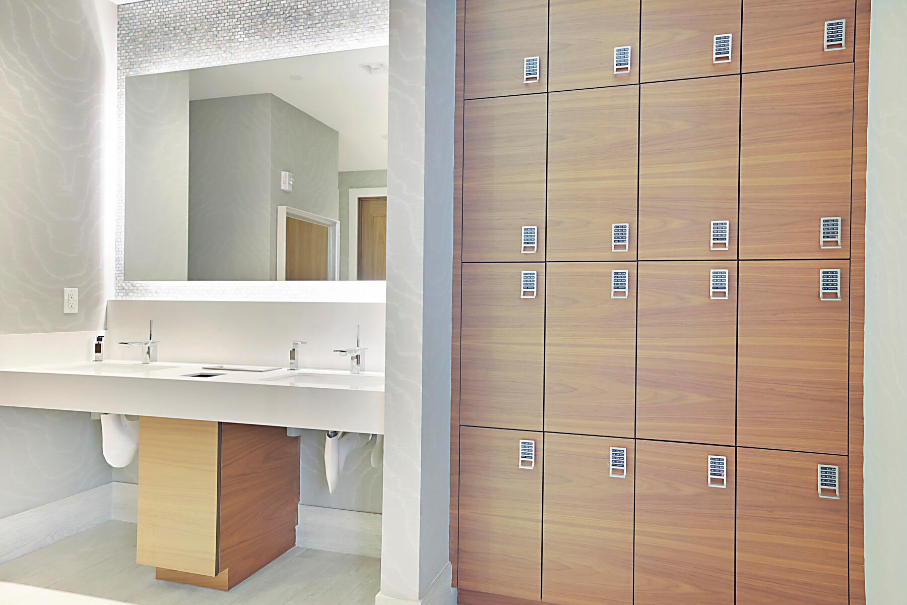 3730 N Ocean Dr #15c Singer Island, FL 33404