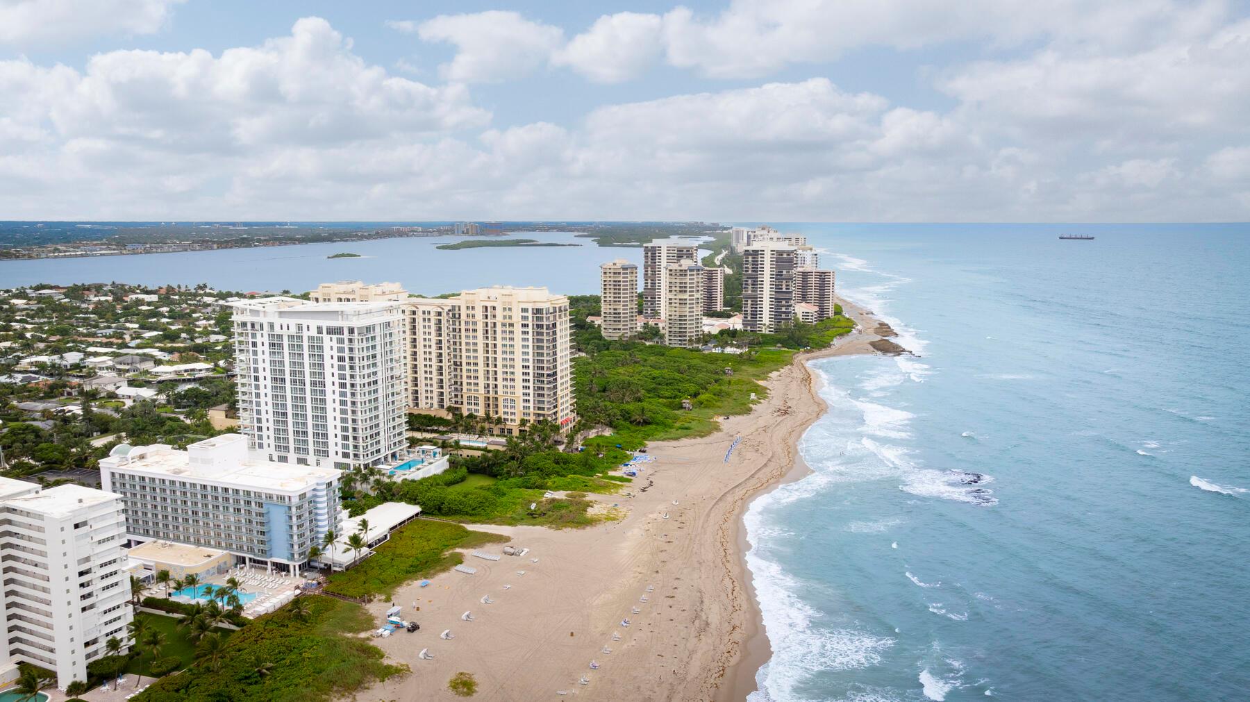 3730 N Ocean Dr #15c Singer Island, FL 33404