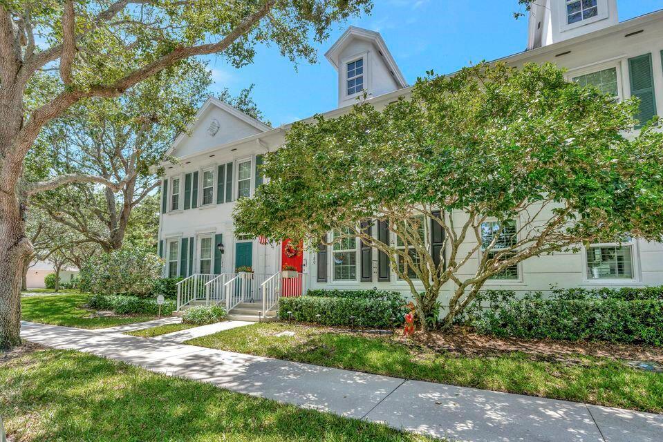 180 Freeport Dr