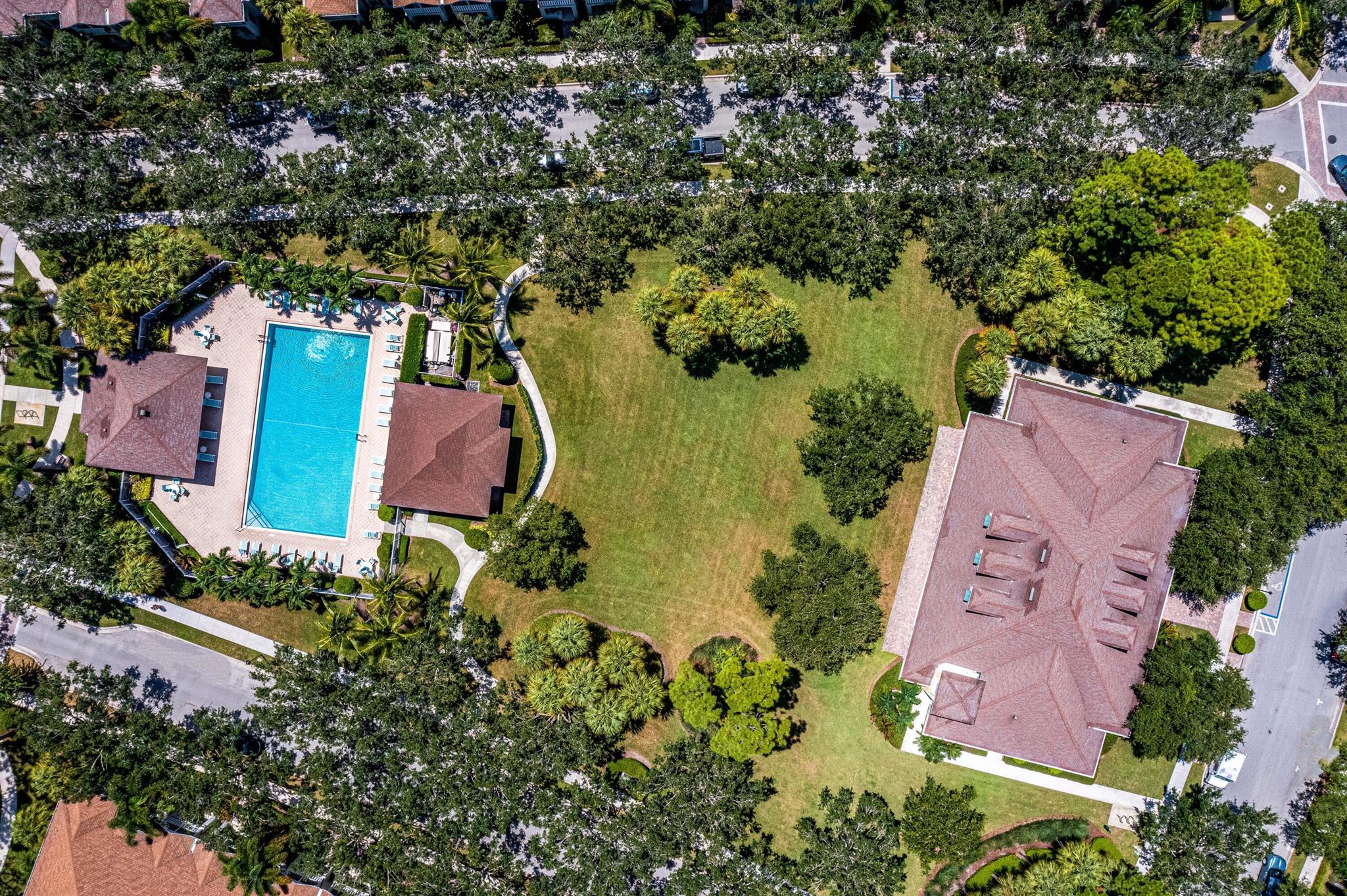 2719 Wymberly Dr Jupiter, FL 33458