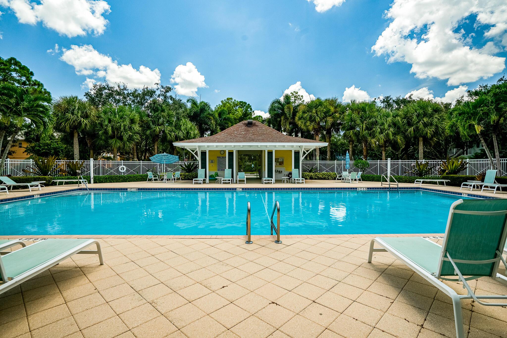 2719 Wymberly Dr Jupiter, FL 33458