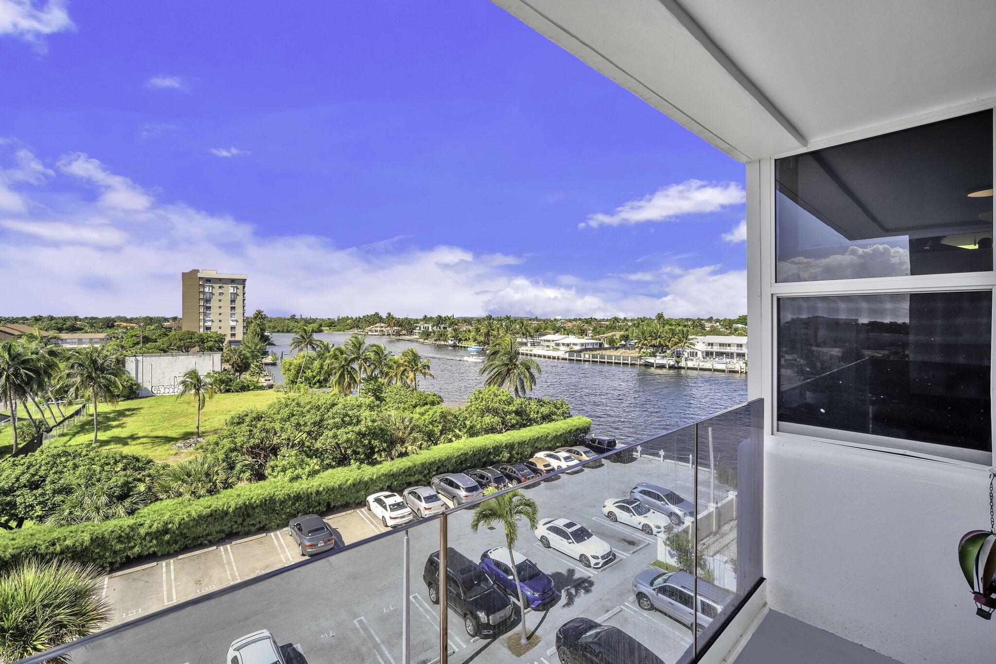 2639 N Riverside Dr #505 Pompano Beach, FL 33062