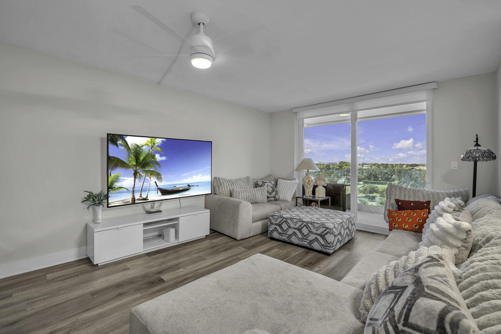 2639 N Riverside Dr #505 Pompano Beach, FL 33062