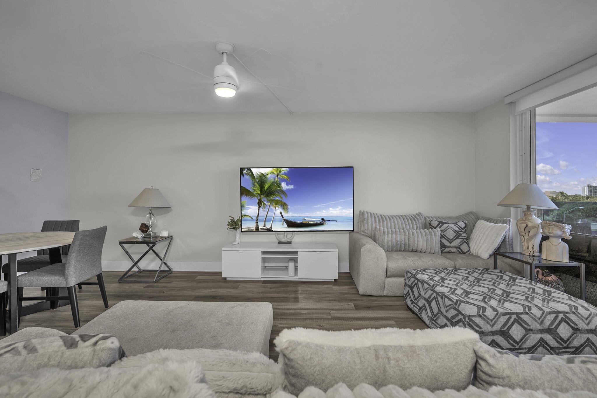 2639 N Riverside Dr #505 Pompano Beach, FL 33062