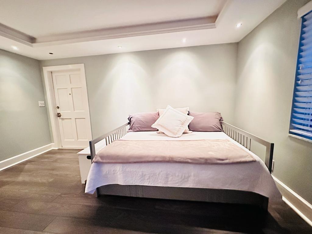 2424 NE 9th #112 Fort Lauderdale, FL 33304