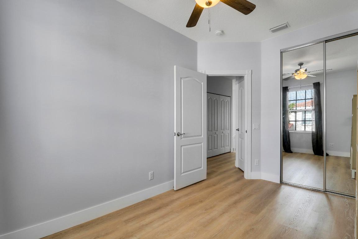 18 Tall Oaks Tequesta, FL 33469