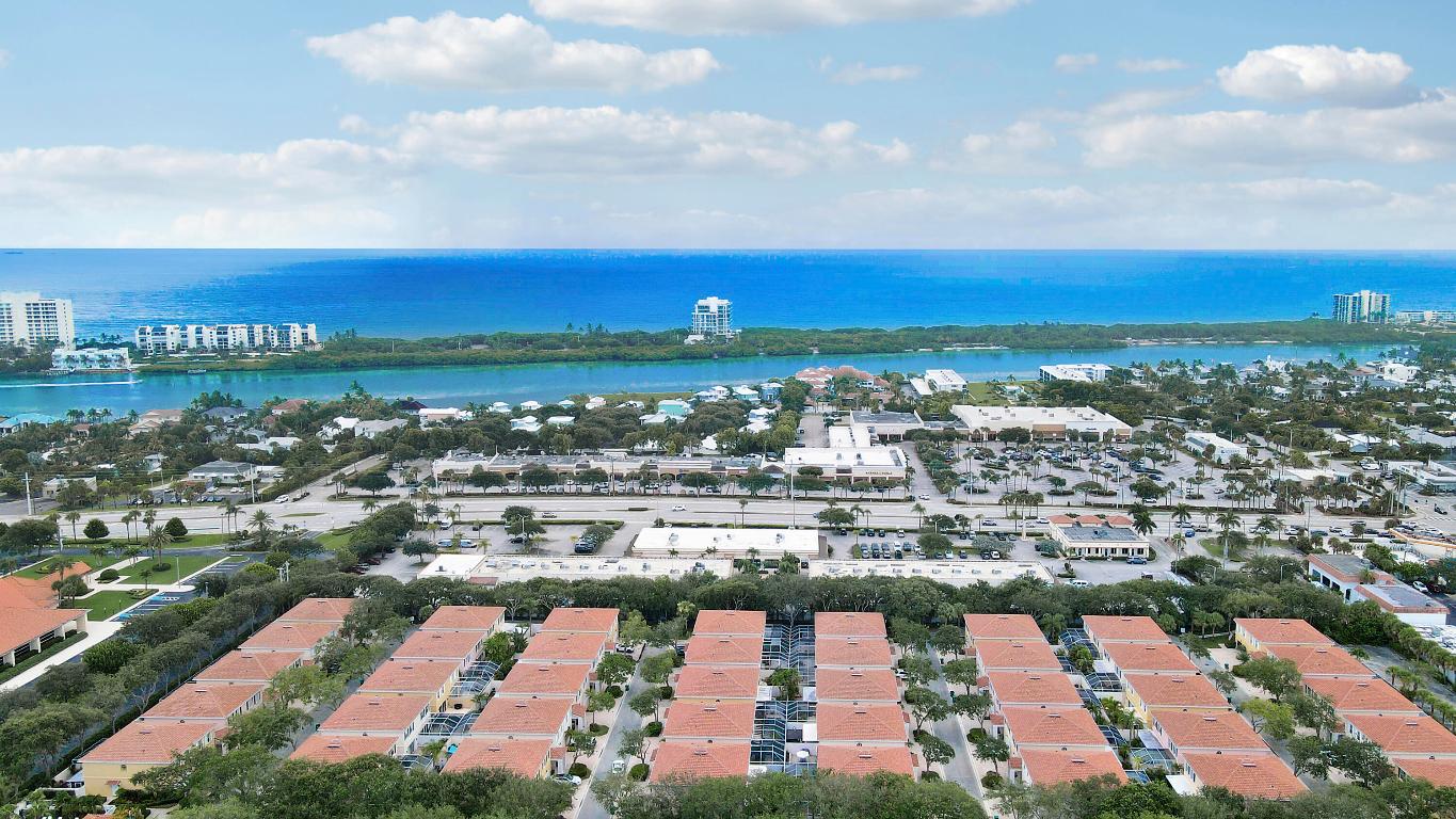 18 Tall Oaks Tequesta, FL 33469