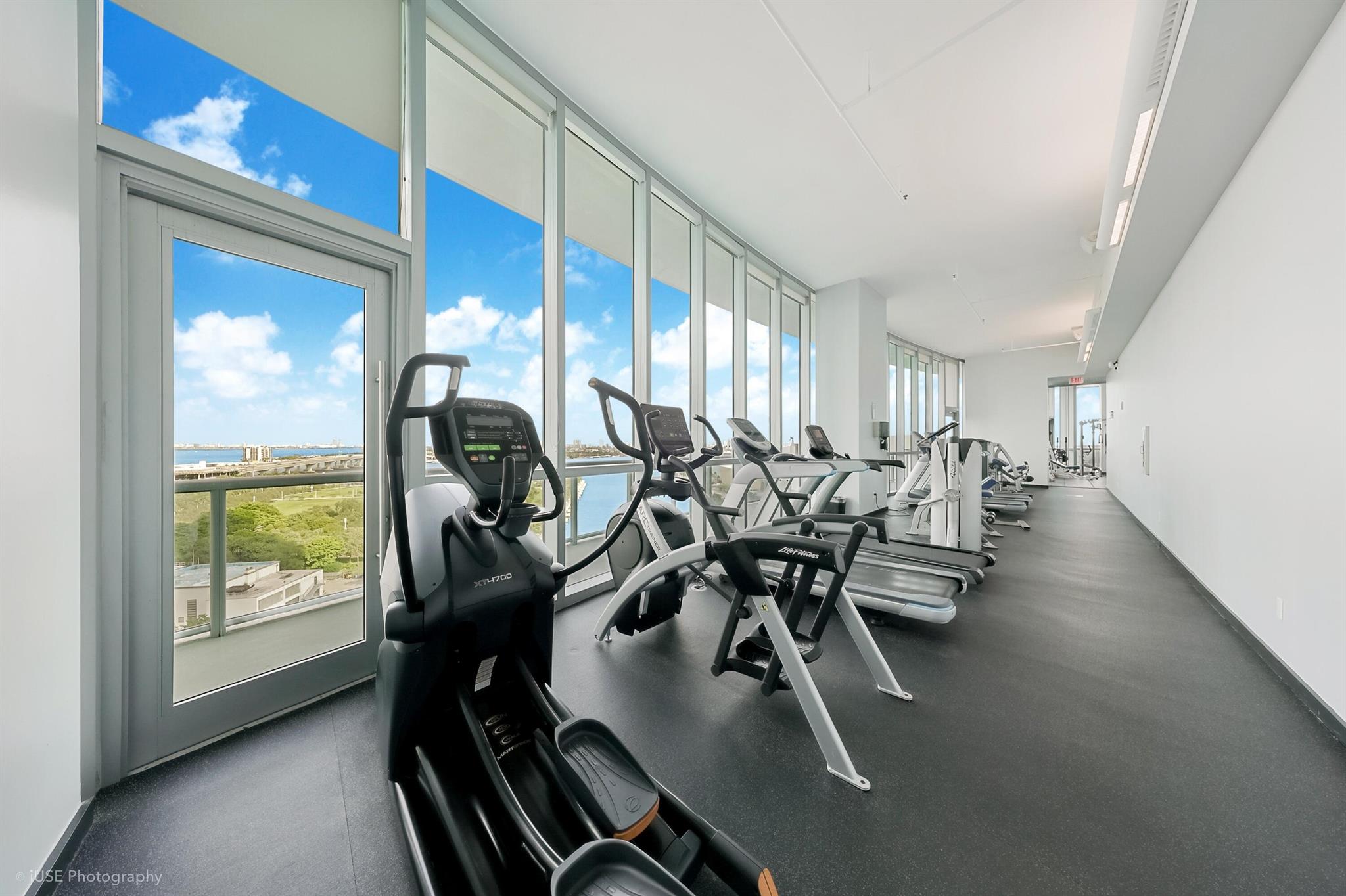 image Marinablue Condo11