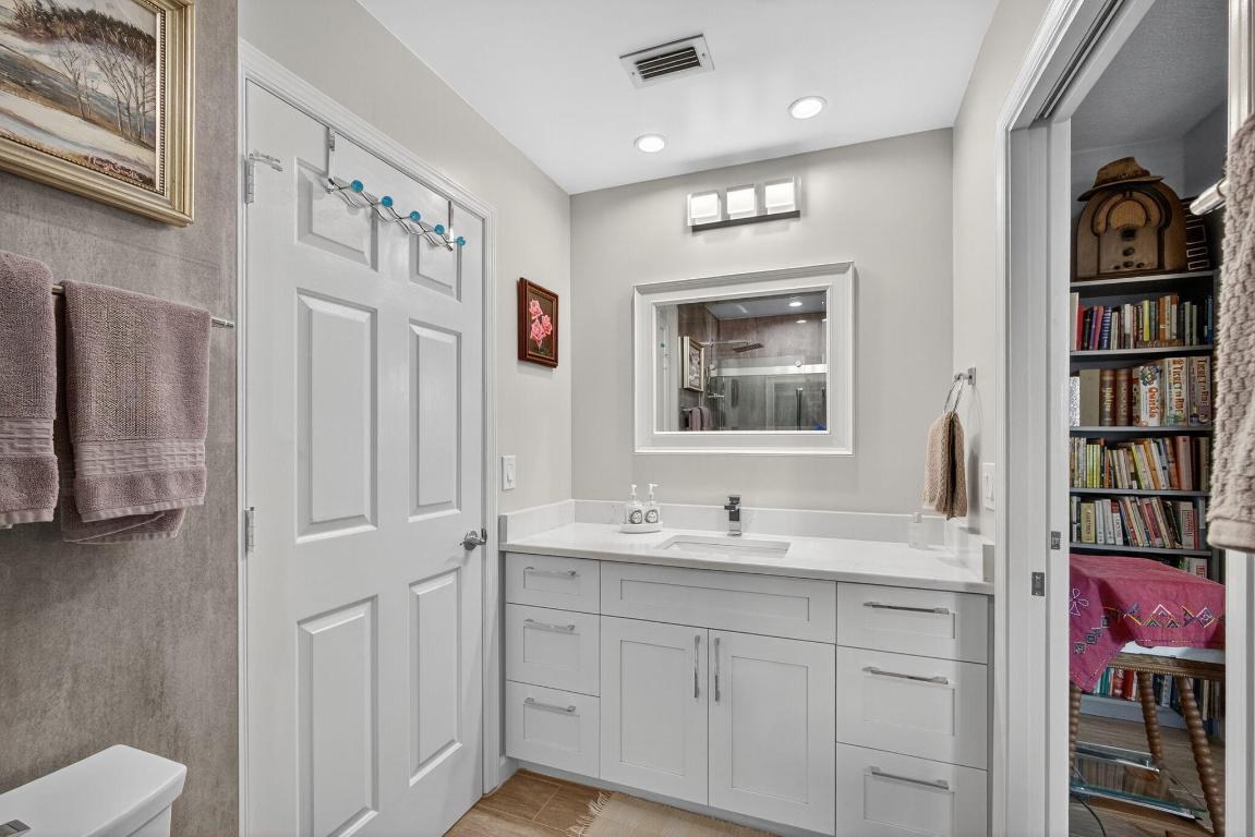 403 Sea Oats Dr #C Juno Beach, FL 33408