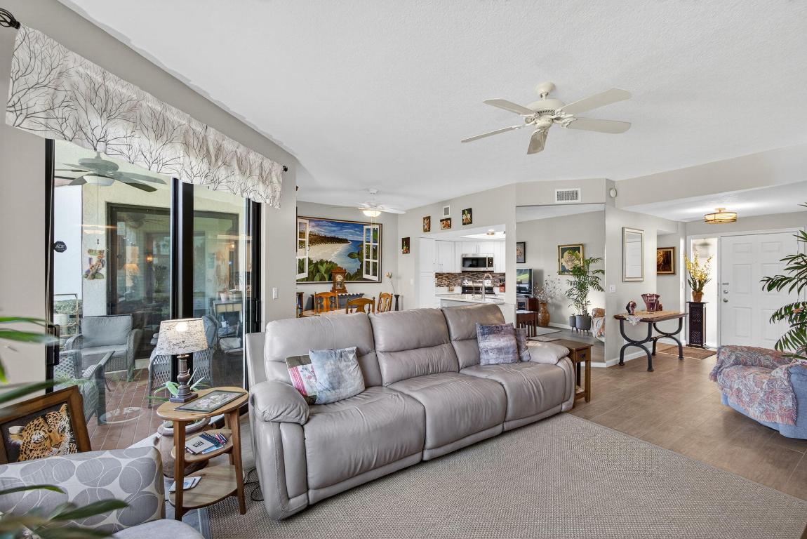 403 Sea Oats Dr #C Juno Beach, FL 33408