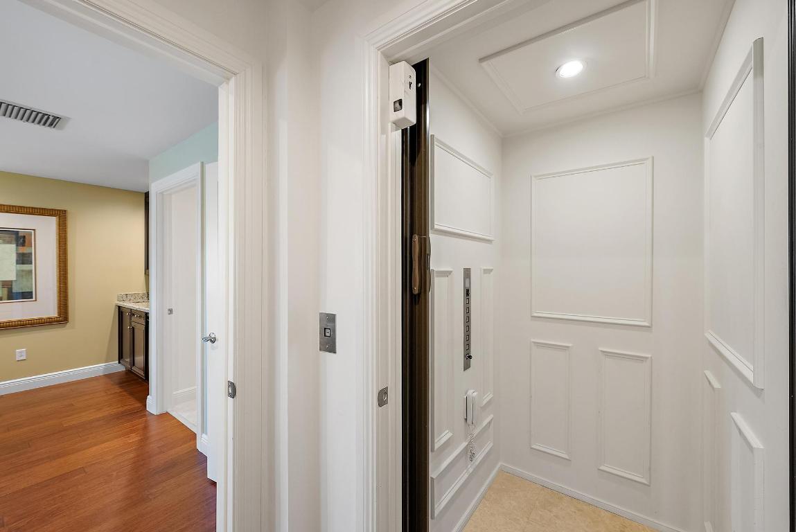 126 Tierra Ln #2 Jupiter, FL 33477