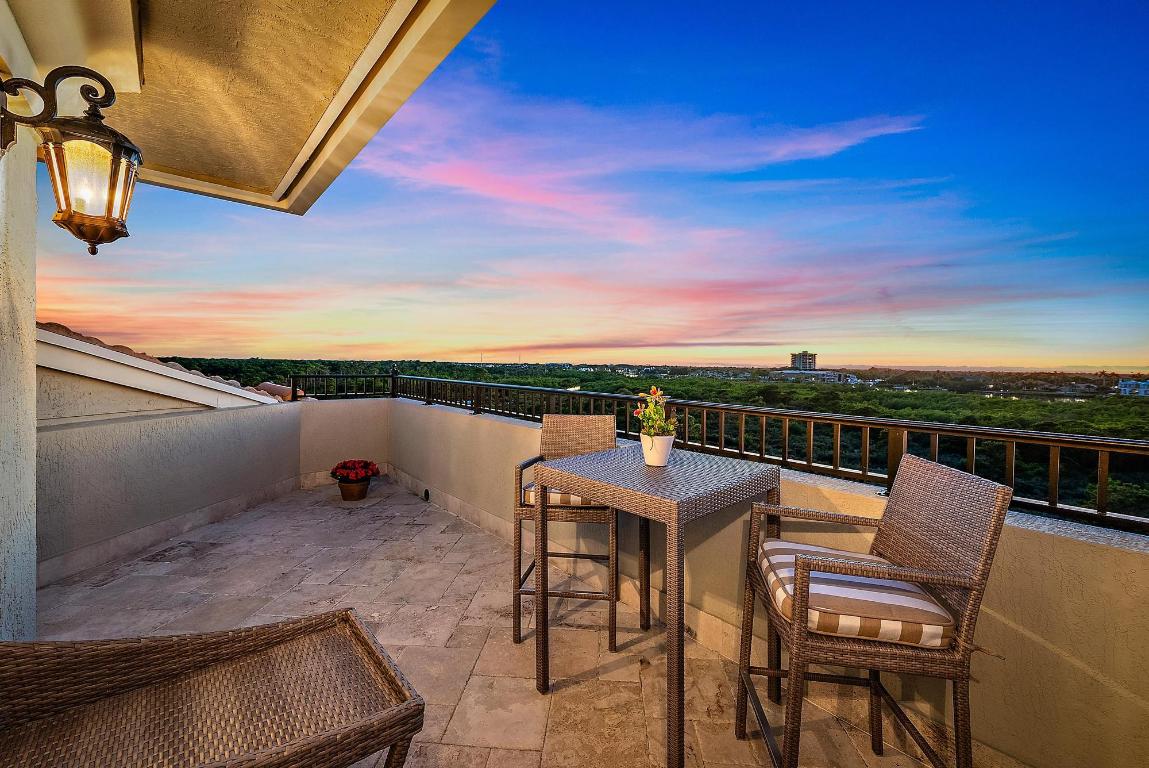 126 Tierra Ln #2 Jupiter, FL 33477