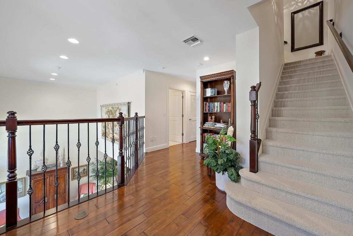 126 Tierra Ln #2 Jupiter, FL 33477