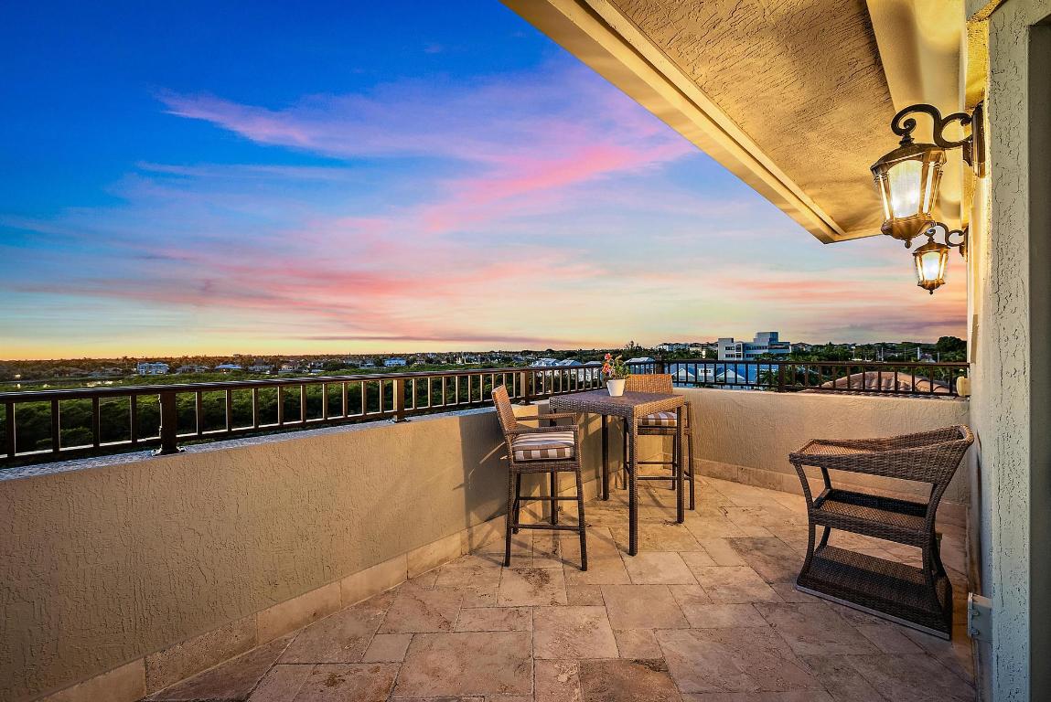 126 Tierra Ln #2 Jupiter, FL 33477