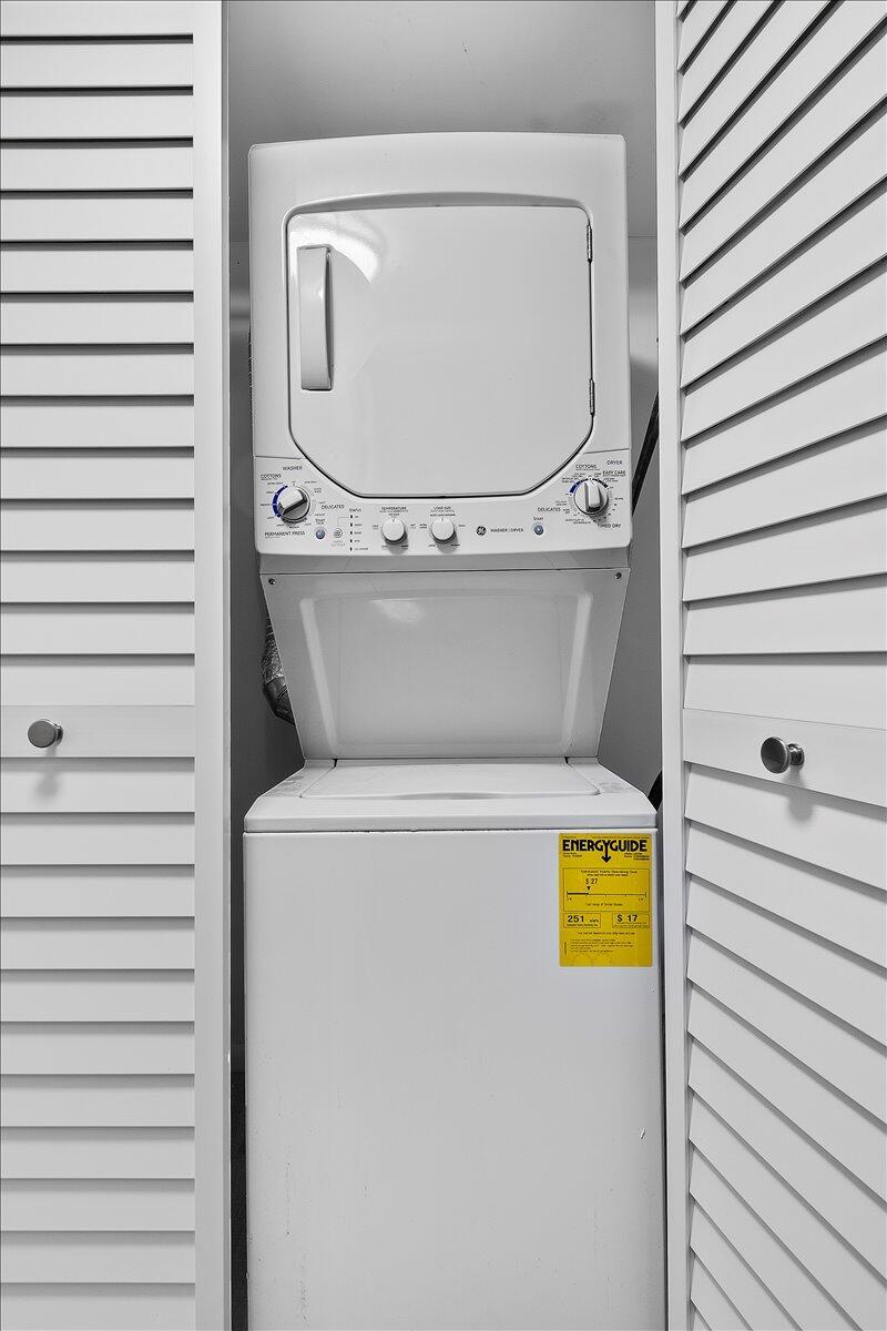 769 Nantucket Cir Lake Worth, FL 33467