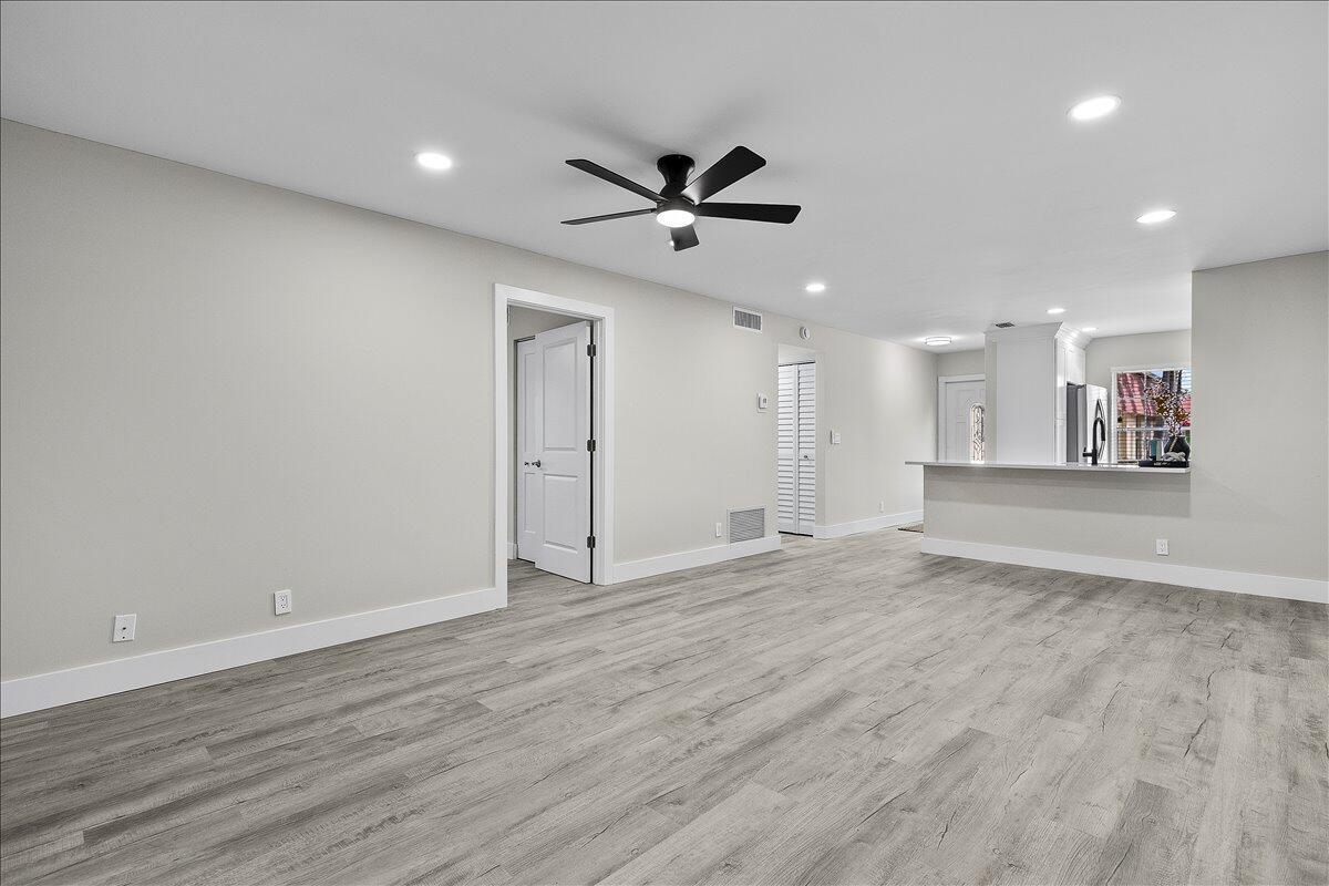 769 Nantucket Cir Lake Worth, FL 33467