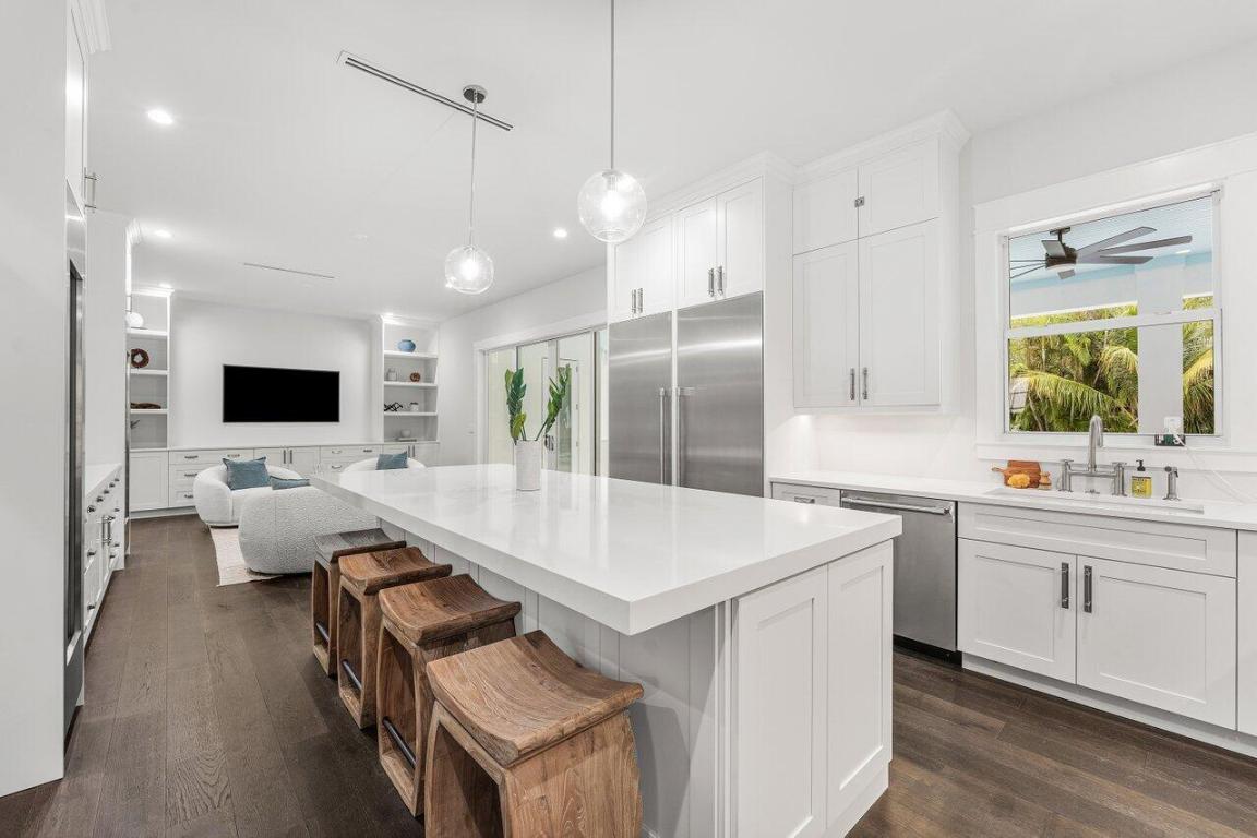 11823 Lake Shr Palm Beach Gardens, FL 33408