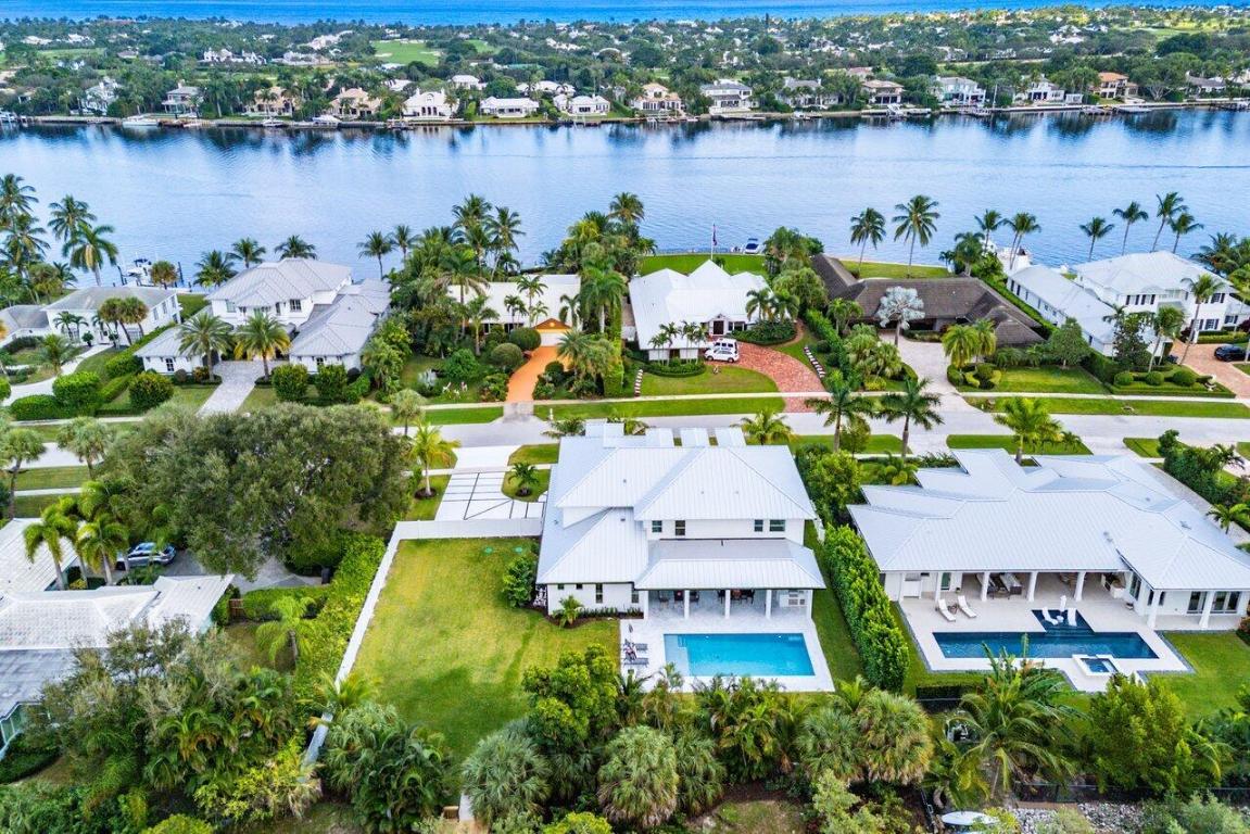 11823 Lake Shr Palm Beach Gardens, FL 33408