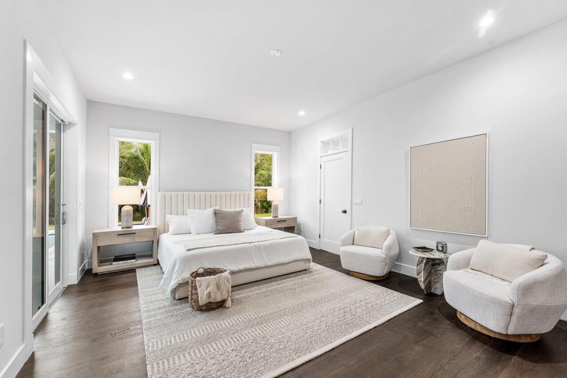 11823 Lake Shr Palm Beach Gardens, FL 33408