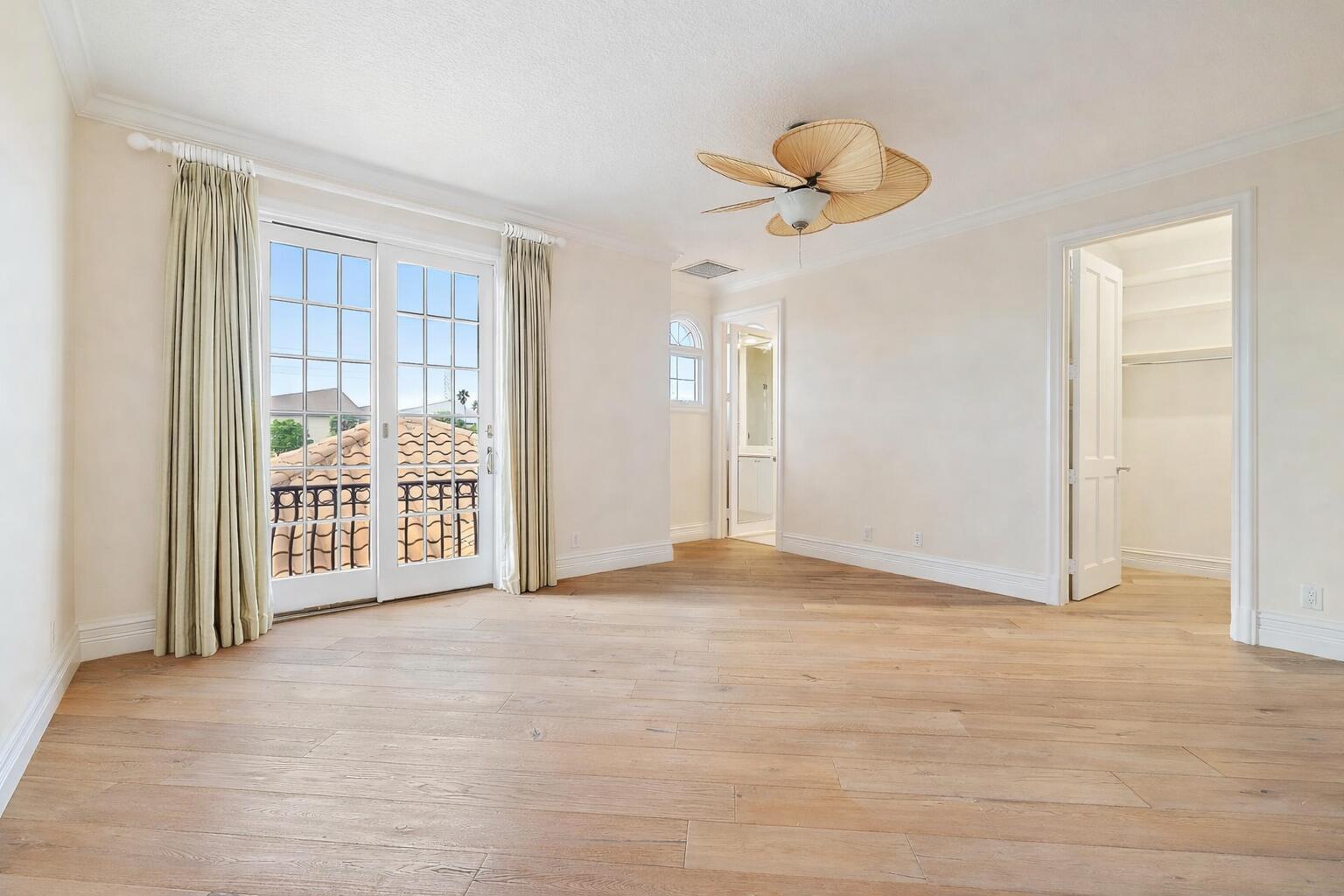 712 Ocean Dr Juno Beach, FL 33408