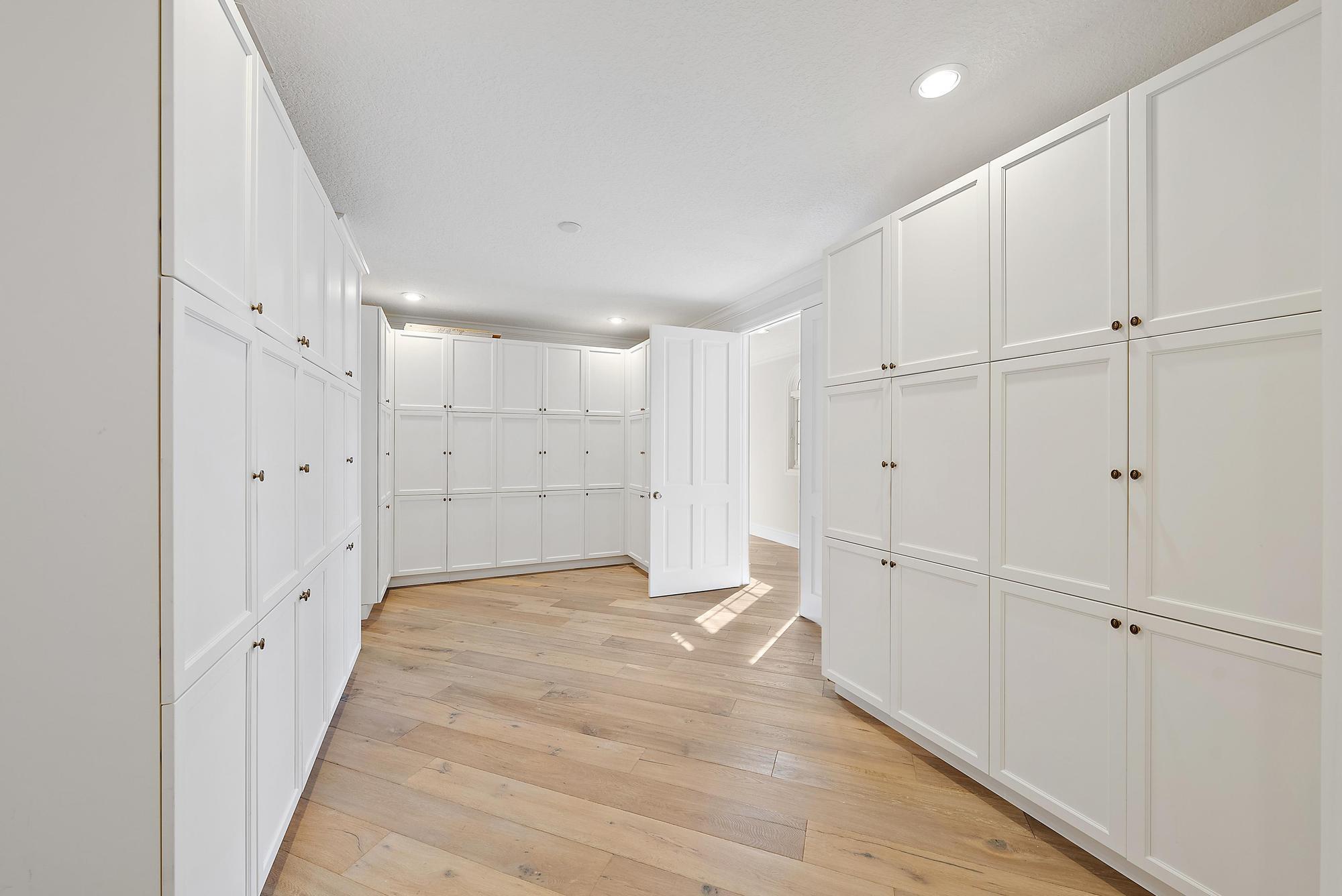 712 Ocean Dr Juno Beach, FL 33408