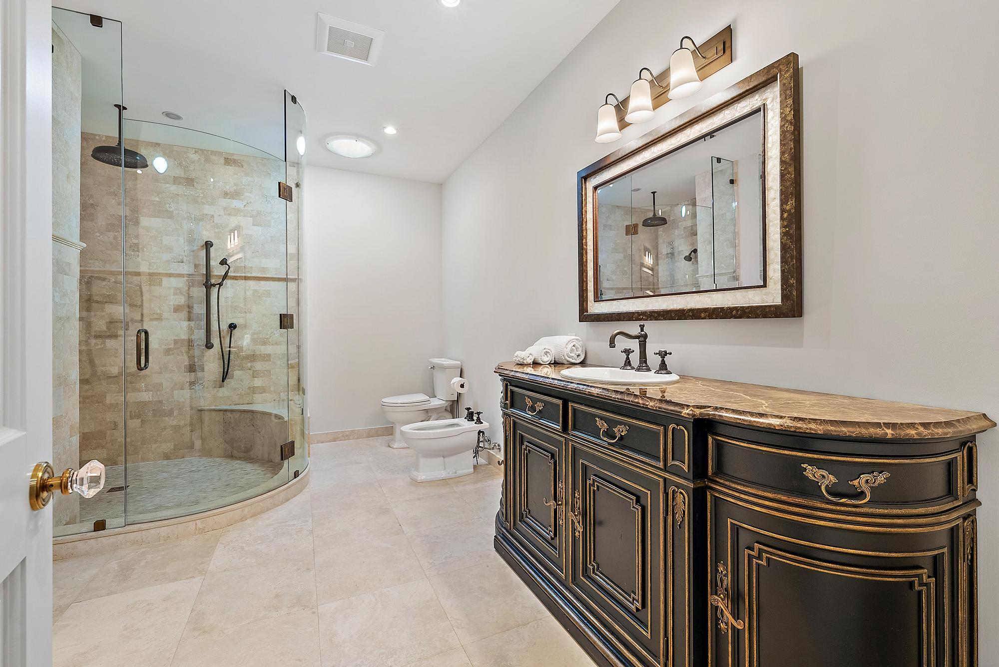 712 Ocean Dr Juno Beach, FL 33408