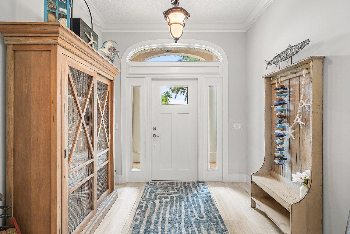 906 Dolphin Jupiter, FL 33458