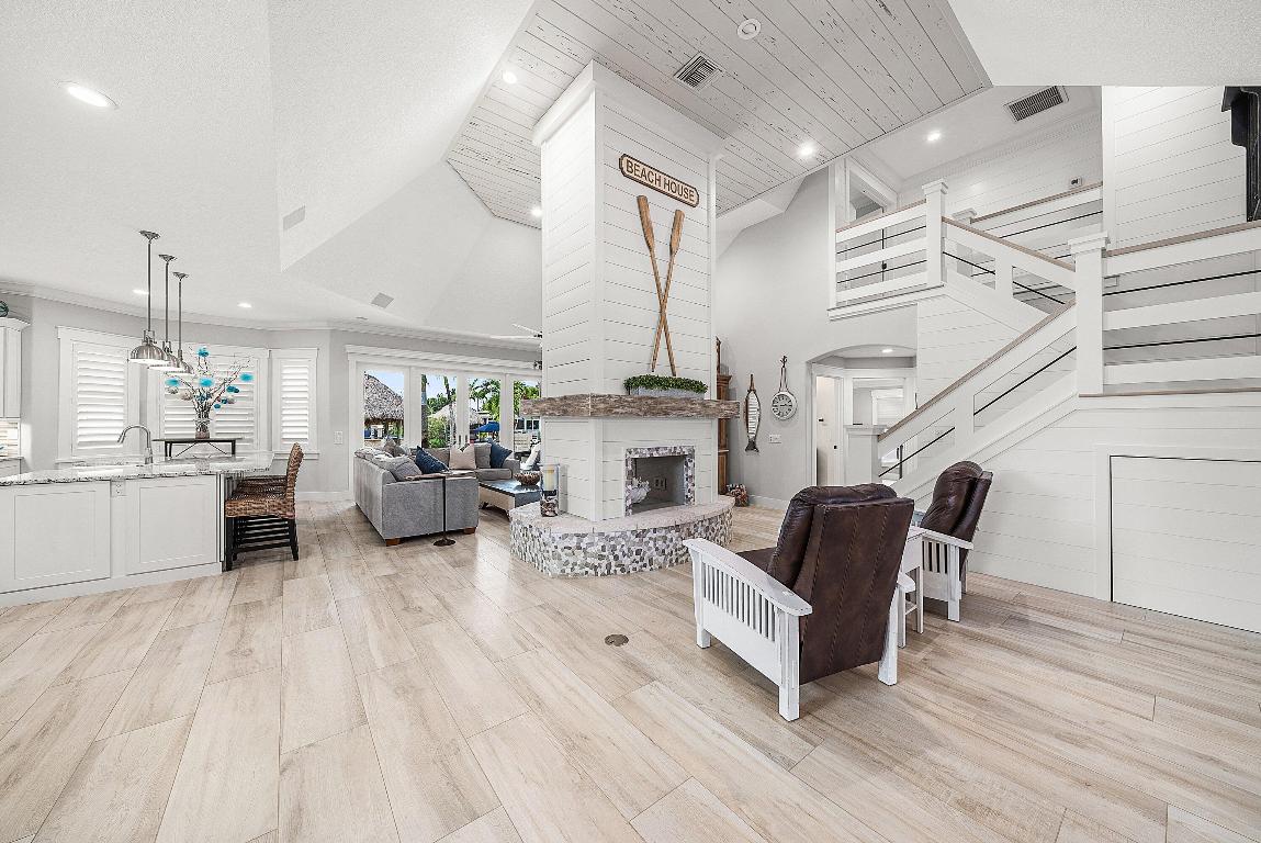 906 Dolphin Jupiter, FL 33458